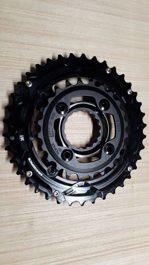 Race face 24 / 38  direct mount chainring
