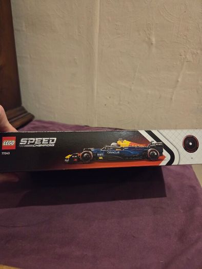 Brand New Lego Speed Champions F1 - 77243