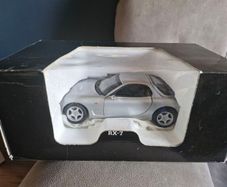 kyosho rx7 1:18