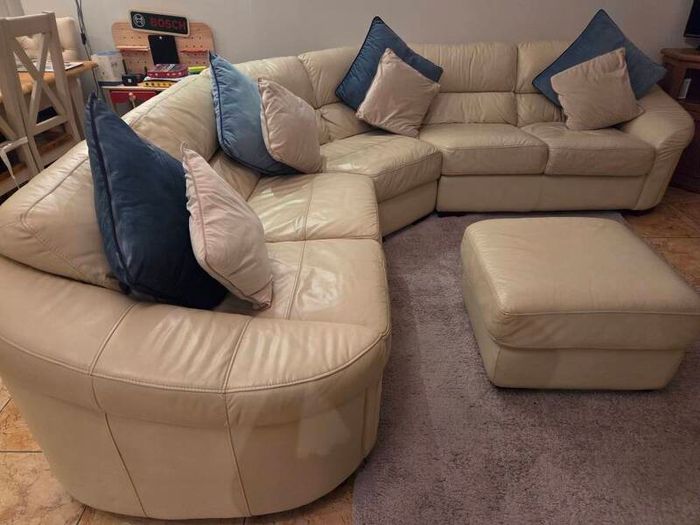 leather corner sofa