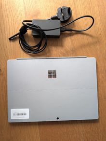 Microsoft Surface Pro 7 i5 / 8GB RAM / 256GB SSD (Platinum) with TypeCover