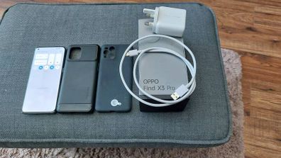 Oppo Find X3 Pro 5G 12GB RAM with 256GB Mirror Black  Complete Boxed Set  Unlocked