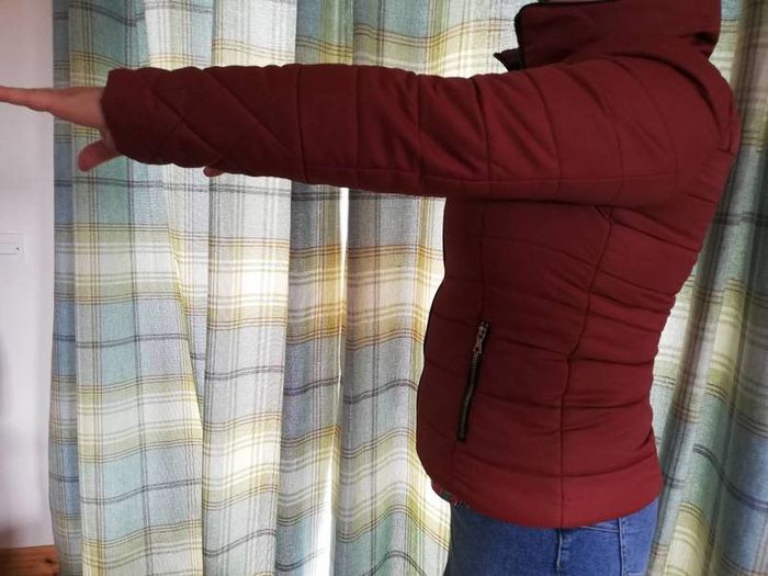 vero moda burgandy coat