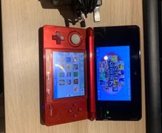 Red nintendo 3ds modded