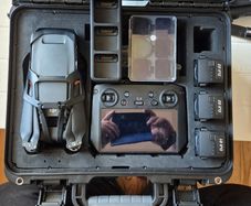 Dji Mavic 3 Classic drone & Dji rc pro controller