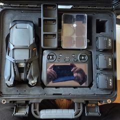 Dji Mavic 3 Classic drone & Dji rc pro controller