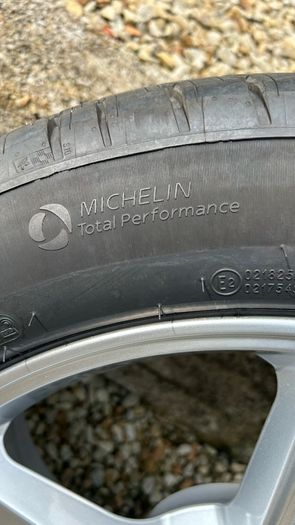 Audi q7 alloys with Michelin tyres