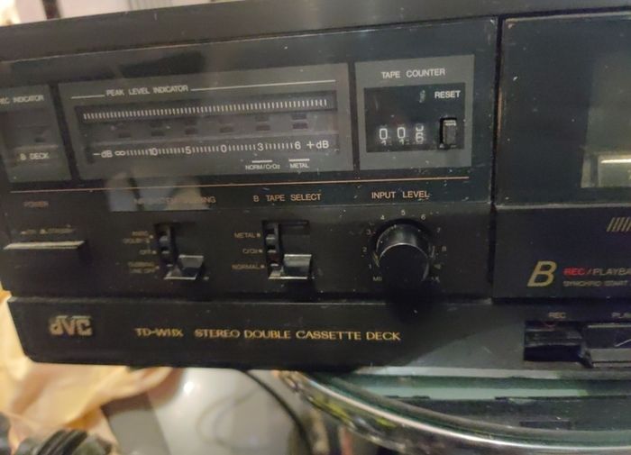 JVC  double cassette tape player