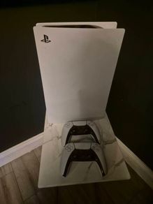 ORIGINAL launch-generation PS5 Digital Edition