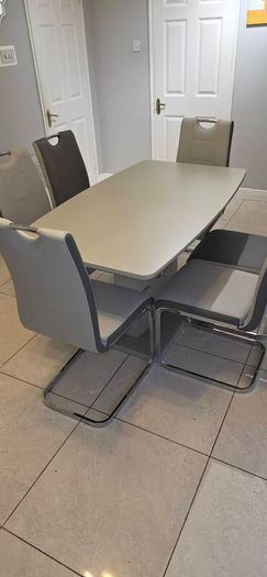 Modena Extending Dining Table  & 6 Chairs