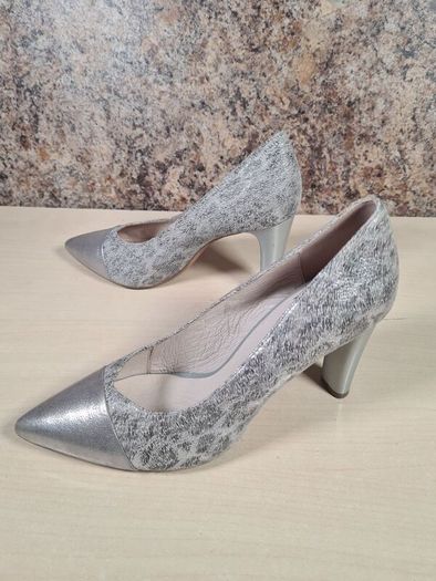 womens CAPRICE silver high heels court shoes Size UK 4.5 EU 37.5