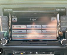 mk6 Volkswagen Golf Radio (read description)