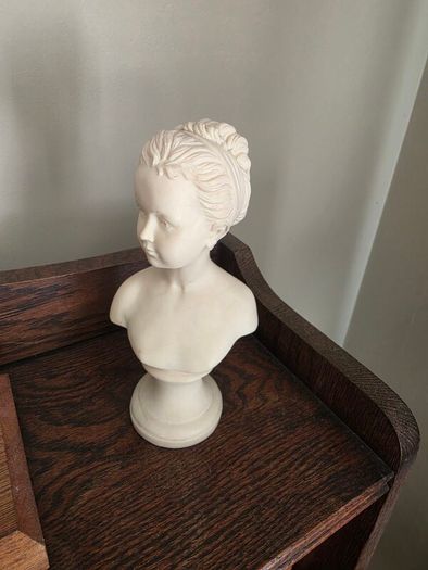 Vintage Parisian Boy and Girl Busts