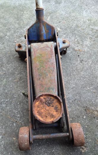 Car jack