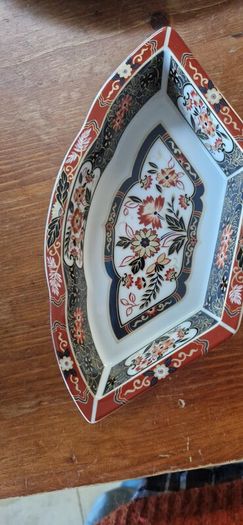 Serving dish