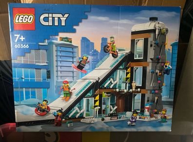 Lego City - Ski and Climbing Center - New