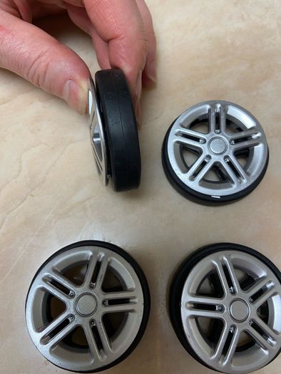 Suitcase replacement wheels