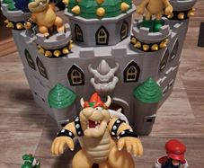 bowser castle & mario figurines