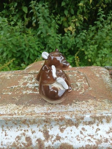 Lomonosov bear figure