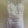 stunning wedding dress Image 3