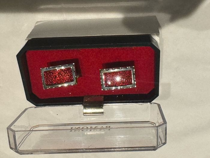 cufflinks (Pamoni Brand )