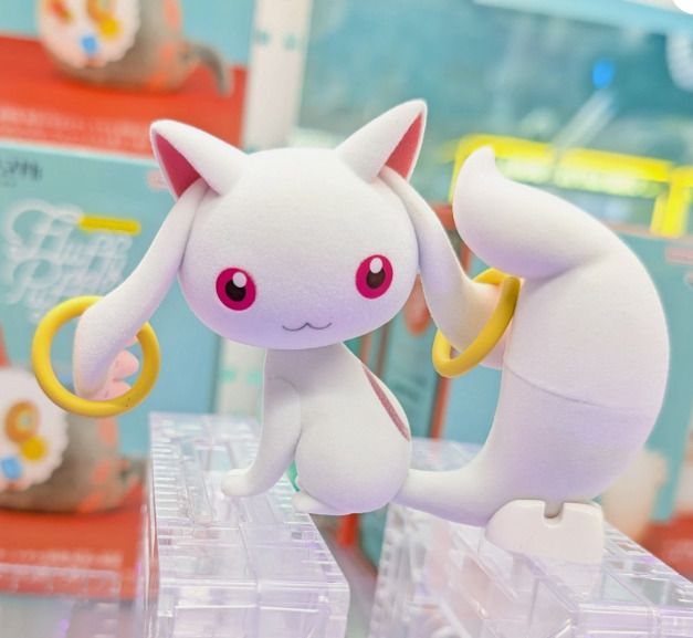 Madoka Magica Fluffy Puffy Kyubey Banpresto Figure