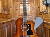 Taylor 220ce K Deluxe 2017