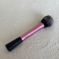 Real Techniques Blush Brush
