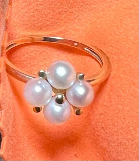 14K/ 14ct Yellow Gold Pearl Cluster Ring