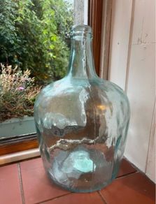 Glass bottle/ vase