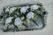 6 White Wedding Buttonholes