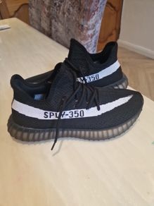 Adidas Yeezy Boost 350 Black White Uk 10 Trainers/runners