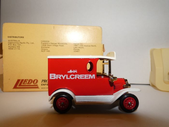 Lledo Brylcreem Promotional Model 1920 Model T Ford Van Boxed Unused