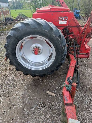 Massey Ferguson Seed drill