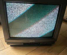 15" Toshiba crt tv