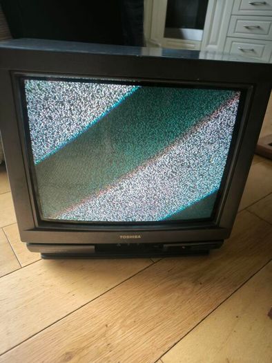 15" Toshiba crt tv