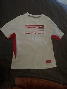 nike teeshirt