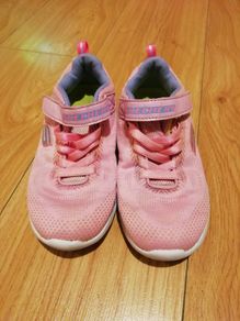 Skechers Girls trainers