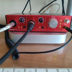 Focusrite Clarett 2pre Thunderbolt with usb-c adapter