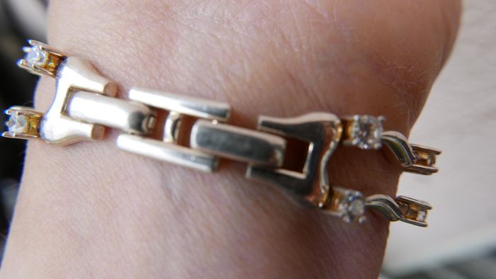 Vintage INDURO Watch for Women, Sterling Silver Bracelet Watch, Handmade 925 Sterling Silver Watch, Watch for Her Birthday Gift, Ladies Watch Japan Made (Works well, fresh battery)