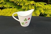 Rose milk jug postage possible