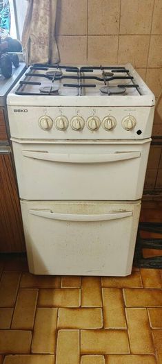 Gas Cooker