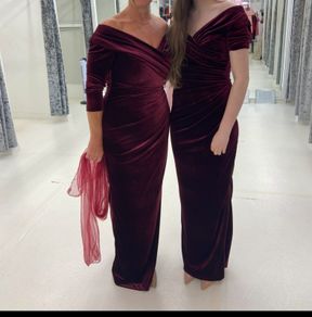 Bridesmaid Dresses x 1 Wine