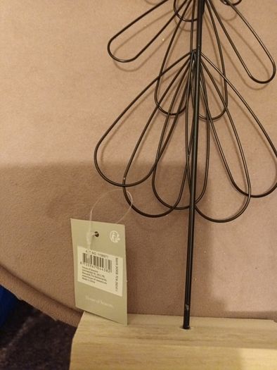 Contempory Wood and metal christmas tree set