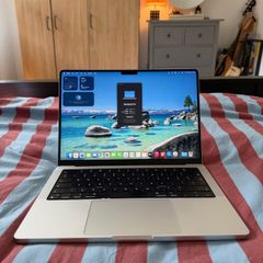 Macbook Pro 14-Inch 2021 M1 16GB 500GB