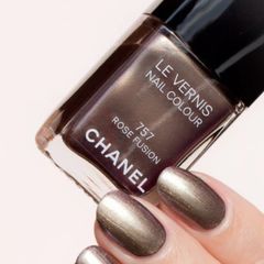 Limited Edition Le Vernis Nail Colour 757 Rose Fusion Chanel ( Vintage)