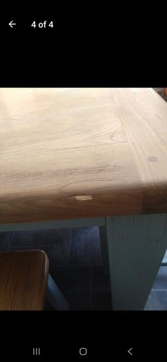 kitchen table and chairs