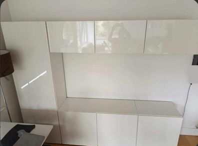 Besta tv set