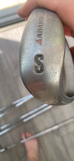 golf clubs