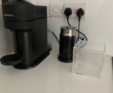 Nespresso Vertuo, milk frother & capsule holder